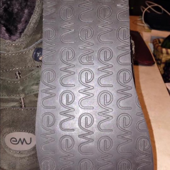 Authentic Emu waterproof boots - Picture 3 of 4